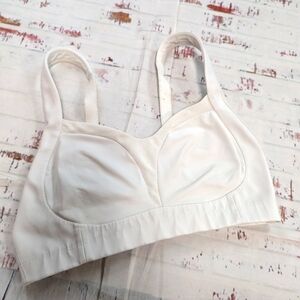 Lululemon adjustable sports bra